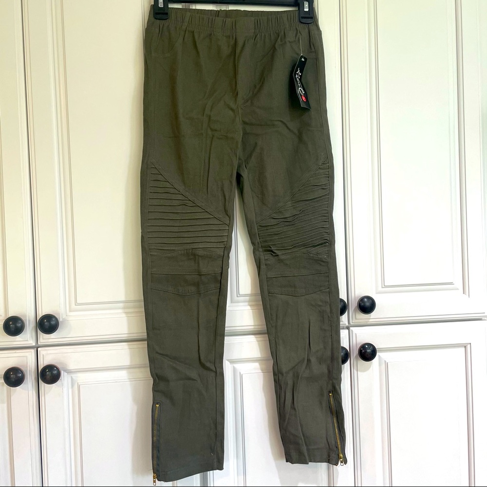 NWT leggings